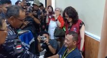 Operasi Katarak Gratis di Karimun, Bakti Sosial TNI AL Peringati HUT ke-79