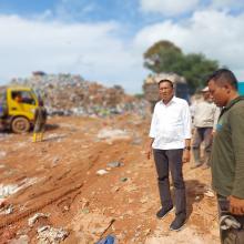 Penjabat Wali Kota Batam Prioritaskan Solusi Masalah Sampah, Pengadaan Armada Baru Segera Dibahas