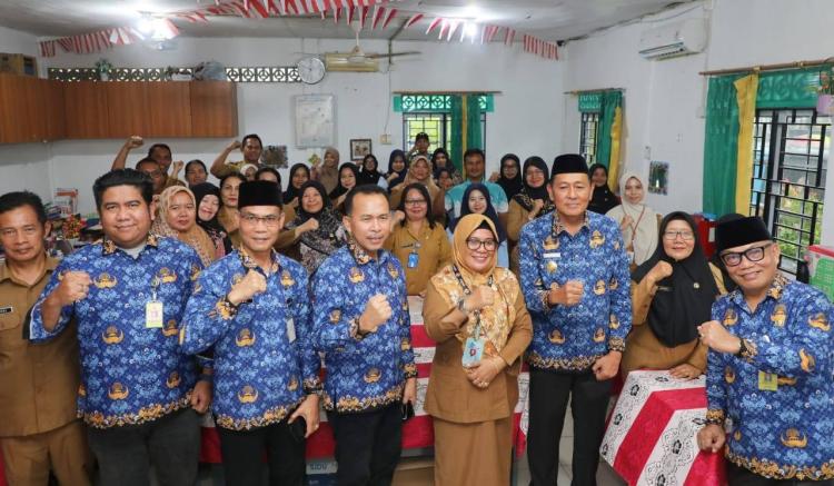 Pjs Wali Kota Batam Blusukan ke Sekolah, Pastikan Kualitas Pendidikan dan Netralitas ASN