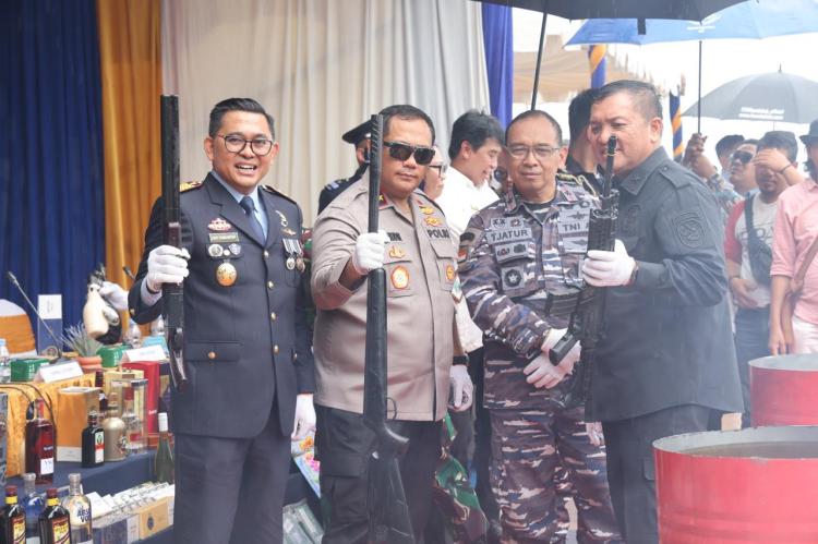 Apel Hari Bea Cukai ke-78 di Batam bersamaan Pemusnahan 11 Juta Batang Tembakau dan 5,3 Ton Narkotika