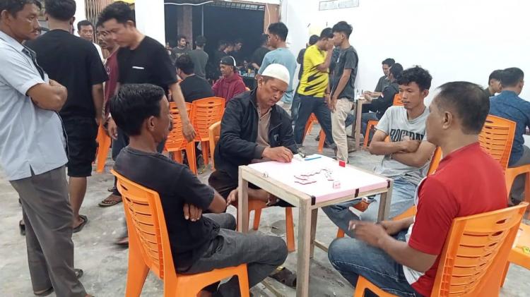 Pasangan BARA Gelar Open Tournament Domino Pemuda Puri Granite Indah 2024, Fasilitasi Hobi Warga Karimun