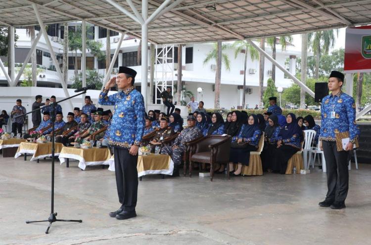 Pimpin Apel 17 Hari Bulan, Pjs Wali Kota Batam Tekankan Netralitas ASN Menjelang Pilkada Serentak 2024