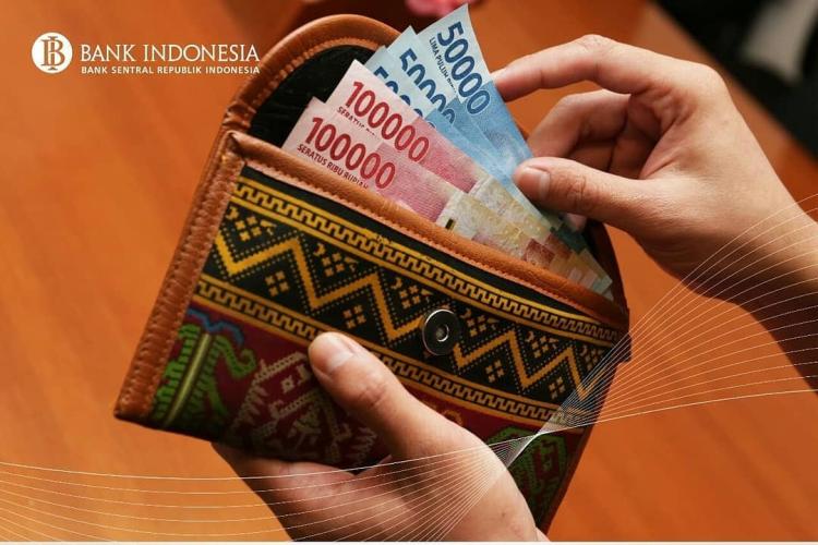 BI Tegaskan Pedagang Tidak Boleh Tolak Pembayaran Tunai dan Dilarang Bebankan Biaya QRIS ke Pembeli