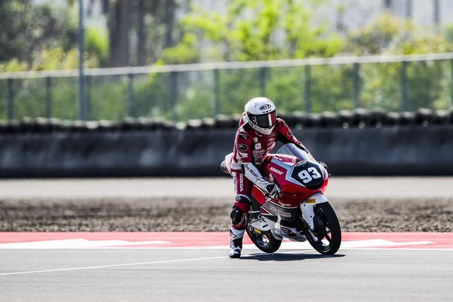 Mario Aji Resmi Bertahan di Honda Team Asia untuk Moto2 2025: Jadi Pembalap Utama