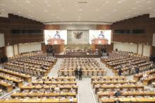 DPR RI 2024-2029 Resmi Dilantik, Inilah Profil Anggota Termuda dan Tertua yang Mewarnai Parlemen
