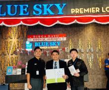 HARRIS Resort Waterfront Batam dan HARRIS Hotel Batam Center Jalin Kerja Sama dengan Blue Sky Premier Lounge Batam
