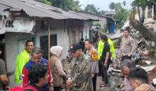 Tiga Pelajar Meninggal Dunia Tertimpa Tembok Pembatas SMK Negeri 1 Kota Jambi yang Roboh
