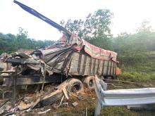 Kecelakaan di Tol Pekanbaru-Dumai, 13 Penumpang Bus AERO Alami Luka-Luka