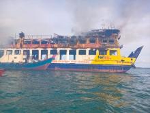 Investigasi Kebakaran KMP Tandeman di Batam: Penyebab, Kerugian, dan Evakuasi Kru Selamat