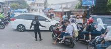 Satgas PSKBI Bantu Atur Lalu Lintas Kota Serang, Dukung Polisi dan Dishub Cegah Kemacetan