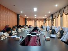 Ismiyati Sambut Puluhan Santri Al Idris Bintan Kunjungi Kantor DPRD Kepri, Pelajari Proses Legislasi