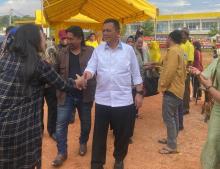 Ansar Ahmad Hiburi Ribuan Sahabat Walfen di Acara Syukuran Pelantikan DPRD Batam