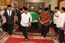 Berita Duka: Ibunda Sekda Batam, Hj. Fatinah binti Comel, Wafat di Usia 82 Tahun