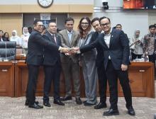 Daftar Lengkap Pimpinan Komisi DPR RI 2024: Ketua dan Wakil Ketua dari 13 Komisi