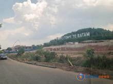Ikon Welcome to Batam Terancam `Hilang` Tertutup Proyek The Living Peak