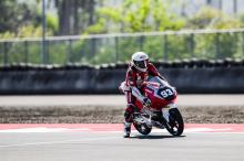 Mario Aji Resmi Bertahan di Honda Team Asia untuk Moto2 2025: Jadi Pembalap Utama