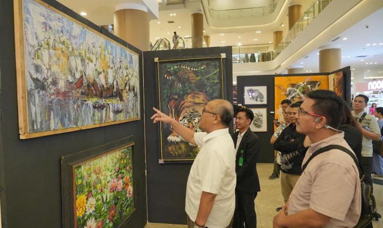 Semarak Hari Bakti, BP Batam Bareng Komunitas Kampung Seni Batam Gelar Pameran Lukisan
