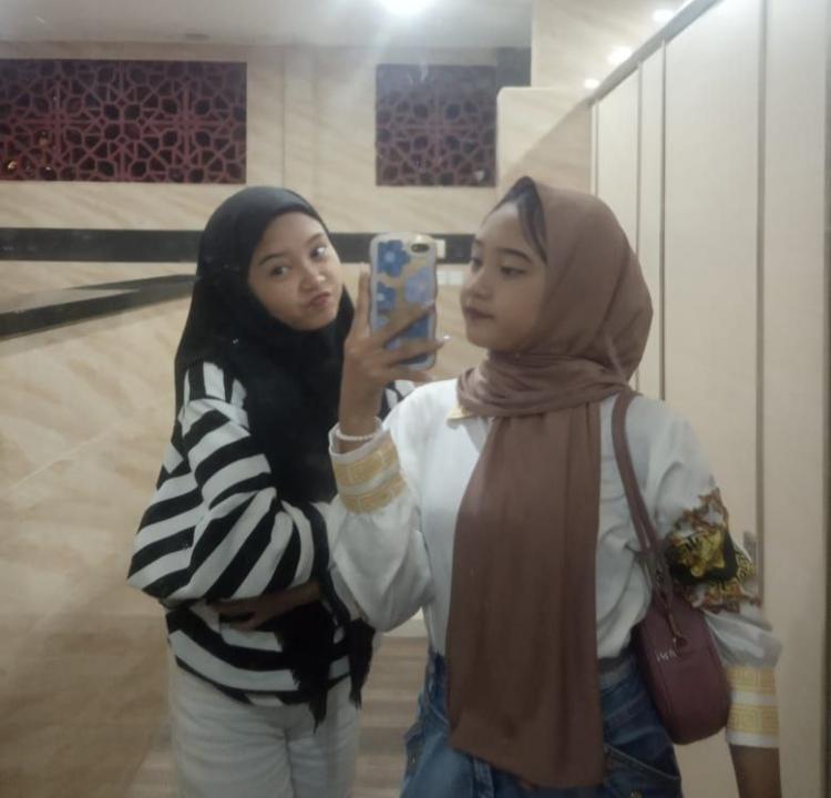Dua Gadis Kembar di Batam Hilang Sejak Senin, Keluarga Cemas dan Butuh Bantuan Warga