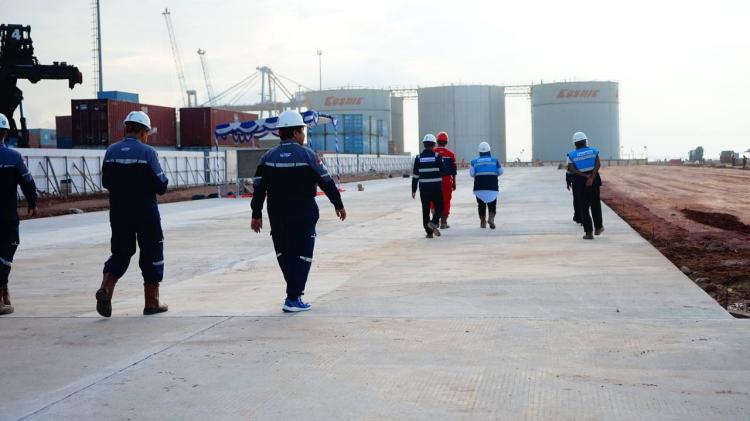 Proyek Rp360 Miliar, Terminal Peti Kemas Batu Ampar Siap Tingkatkan Kapasitas Logistik hingga 900.000 TEUs