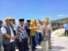 Begini Meriahnya Sambutan Warga Pulau Seluan untuk Cen Sui Lan di Kampanye Pilkada Natuna 2024