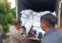 Polisi Masih Buru JM alias Bu Kiki, Tersangka Gudang Pakaian Bekas Ilegal di Batam 
