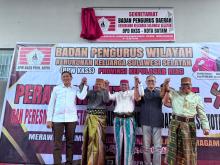 Resmikan Sekretariat BPD KKSS Kota Batam, Warga KKSS Dihibur Atraksi Pesulap Mr. Mind Muhammad