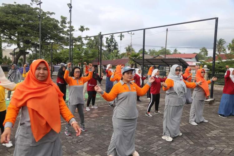 HUT ke-25 Dharma Wanita Persatuan, DWP Lingga Sinergi untuk Germas dan Peringatan Hari HIV Sedunia