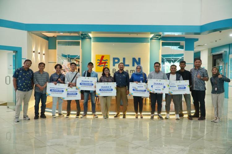 Hari Pahlawan, PLN Batam Serahkan Hadiah Lomba Menulis Feature dan Foto Nasional