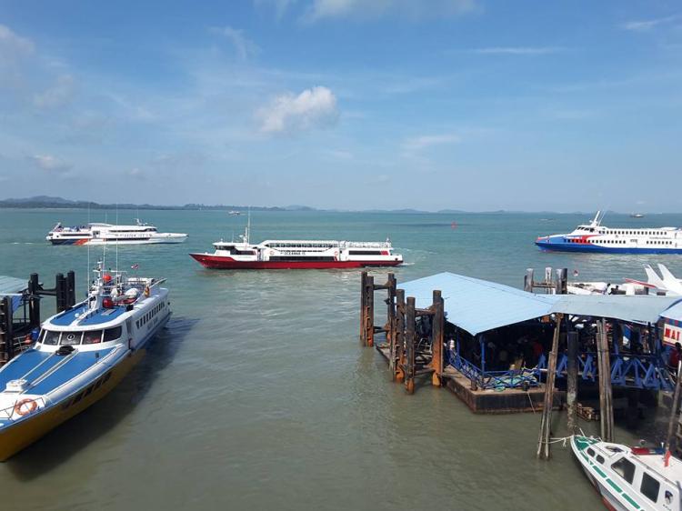 Waspada! Banjir Rob Diprediksi Landa Pesisir Kabupaten Karimun Mulai 14-23 Desember 2024