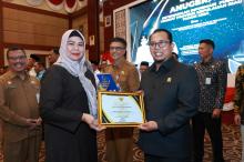 Komitmen Transparansi, DPW PKS Kepri Sabet Penghargaan dari KIP