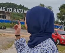 Wisatawan Malaysia Kecewa, Ikon `Welcome to Batam` Tertutup Bangunan