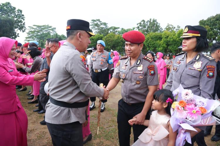 Sebanyak 517 Personel Polda Kepri Naik Pangkat Setingkat Lebih Tinggi, Berikut Daftarnya!