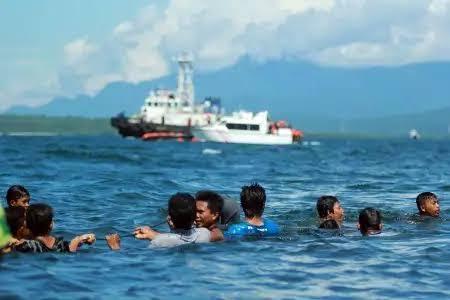 Kapal Jenis Long Boat Tenggelam di Perairan Karimun, 6 Orang Selamat dan 2 Hilang