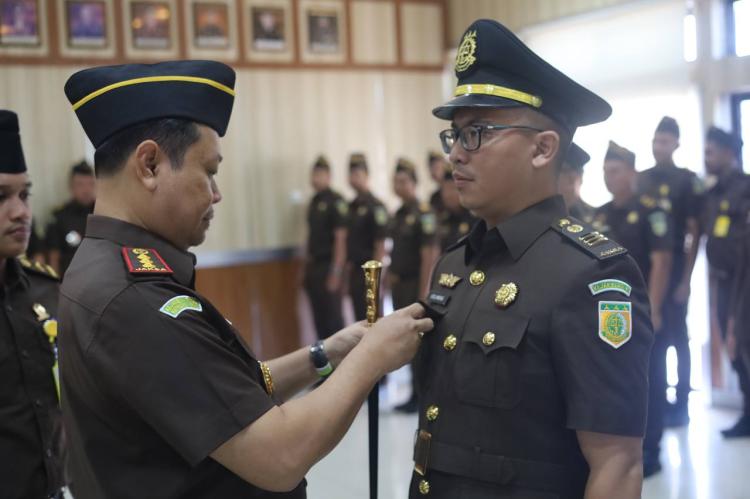 Herlambang Adhi Nugroho Resmi Jabat Kasi Intel Kejari Karimun