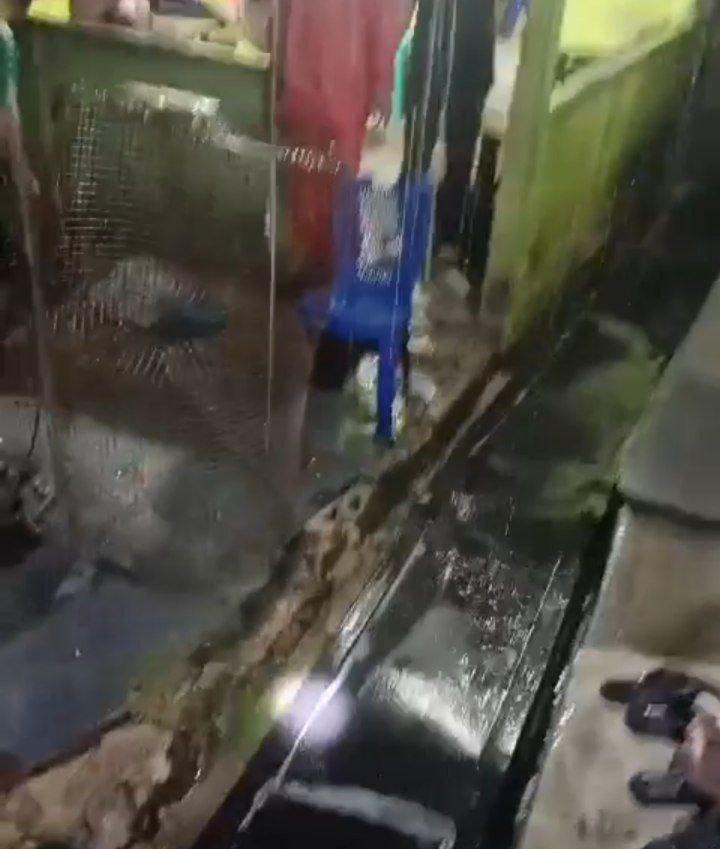 Tanah Longsor di Perumahan Seraya Garden Batam: 8 Rumah Rusak, Warga Cemas