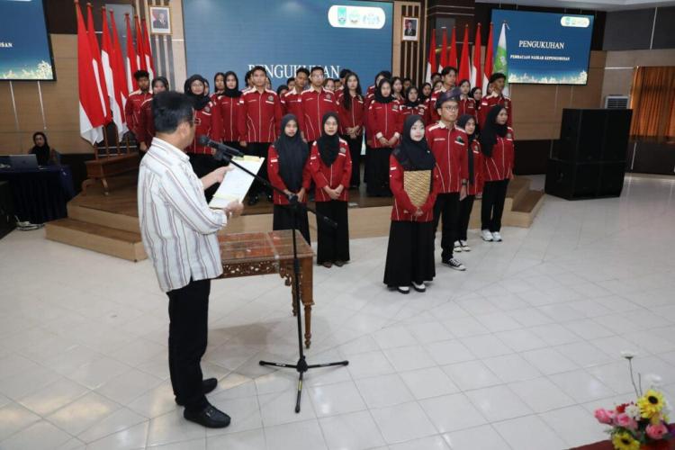 Wali Kota Batam Kukuhkan Kepengurusan Baru IPMKOB Pekanbaru Periode 2024-2025