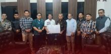 Paslon Nomor Urut 2 Kompak Hadiri Penetapan Kemenangan Paslon Nomor Urut 1 di Pilkada Natuna 2024