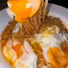 Telur Setengah Matang: Lezat, Bergizi, Namun Berisiko bagi Kesehatan