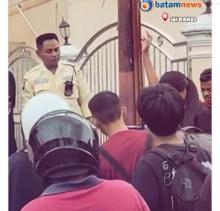 Dua Pria Nekat Potong Tiang Telekomunikasi di Batam, Nyaris Dihakimi Massa
