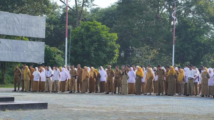Apel Bersama Pemkab Lingga, ASN Diminta Jaga Disiplin dan Patuh Aturan