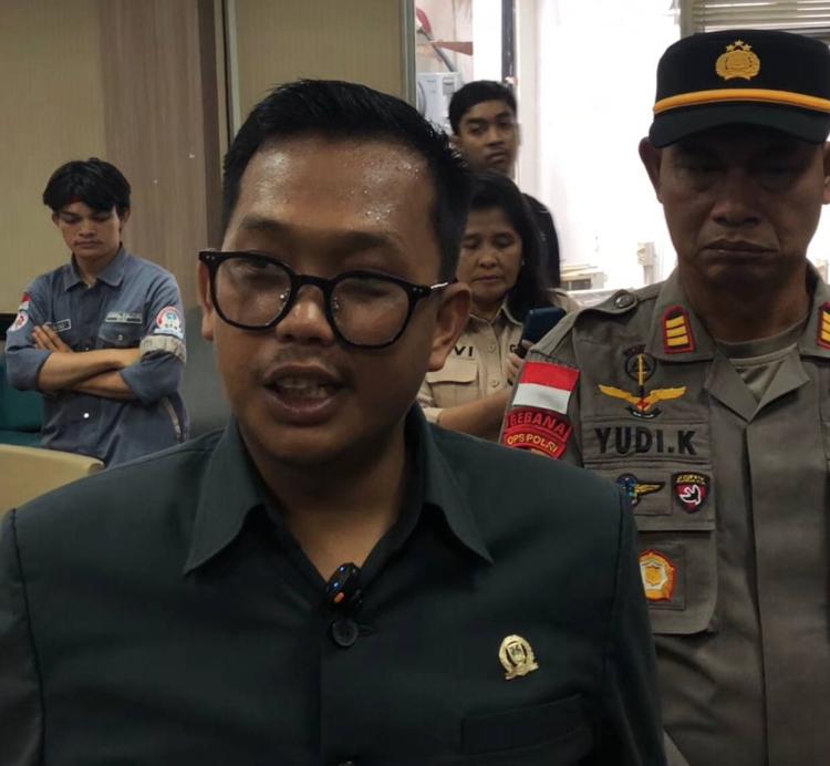 TPA Batam Kewalahan! Keterbatasan Buldozer Hambat Proses Pengolahan Sampah