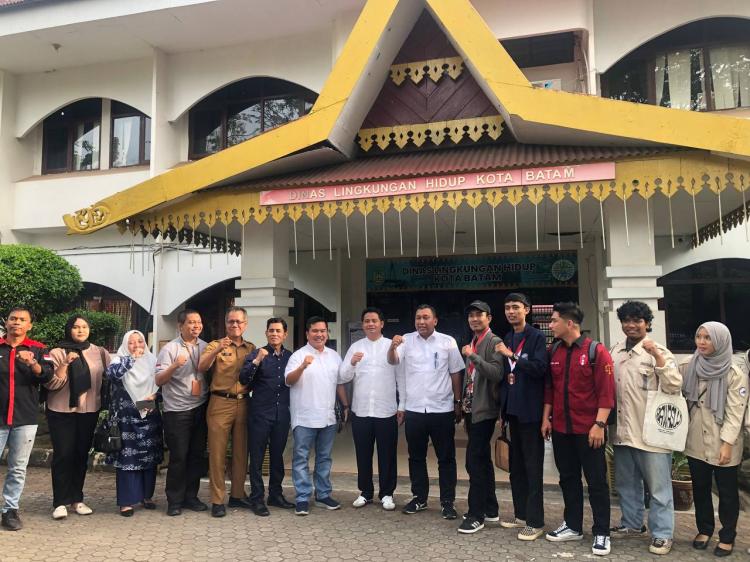 Mahasiswa GMNI Batam Audiensi dengan DLH Bahas Solusi Permasalahan Sampah yang Kian Meningkat