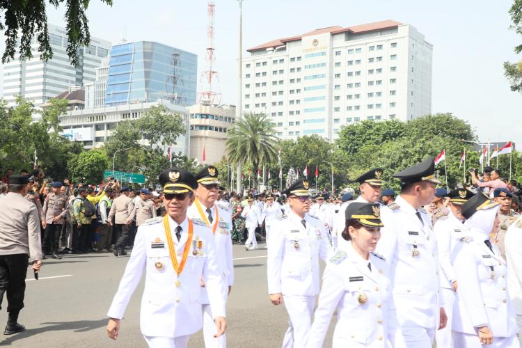Amsakar Achmad dan Li Claudia Chandra Resmi Dilantik sebagai Wali Kota dan Wakil Wali Kota Batam oleh Presiden Prabowo Subianto