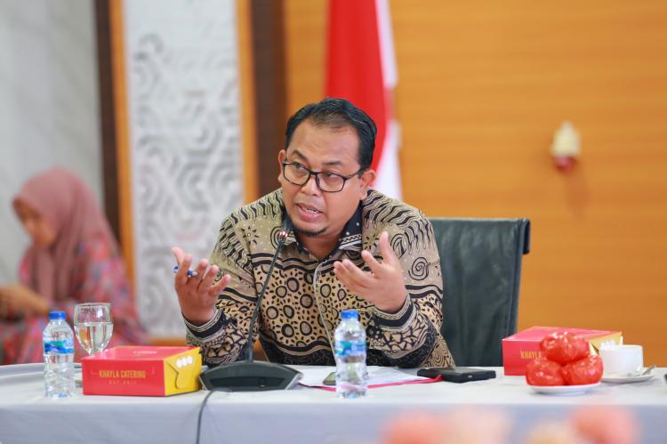 Antisipasi Harga Sembako Melambung Tinggi, Waka III DPRD Kepri Harapkan Disperindag Intensifkan Operasi Pasar Jelang Ramadan dan Idul Fitri