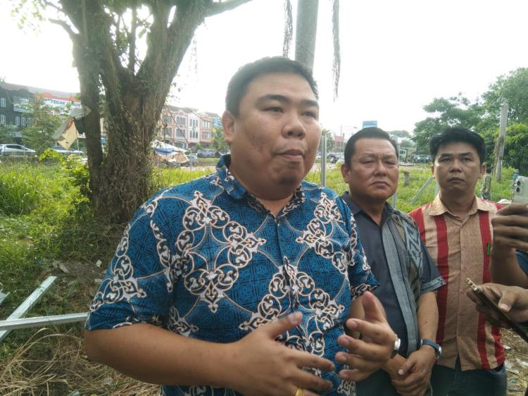 Warga Ruko Tanah Mas Apresiasi Respons Cepat Pemko Batam Atasi Pagar Seng Biru di Lahan Hijau