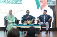 Diskusi Publik 2025: Mahasiswa Bahas Satu Dekade Transformasi Kota Batam