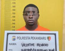 WNA Nigeria Ditangkap di Pekanbaru atas Kasus Penipuan Online Rp365 Juta via Love Scam