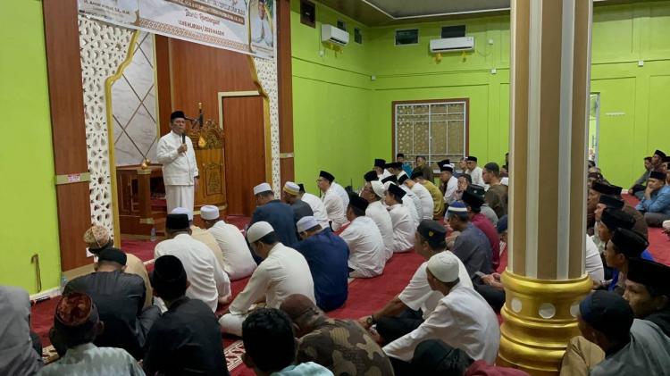 Safari Ramadan di Karimun, Gubernur Kepri Ajak Masyarakat Kembali Bersatu