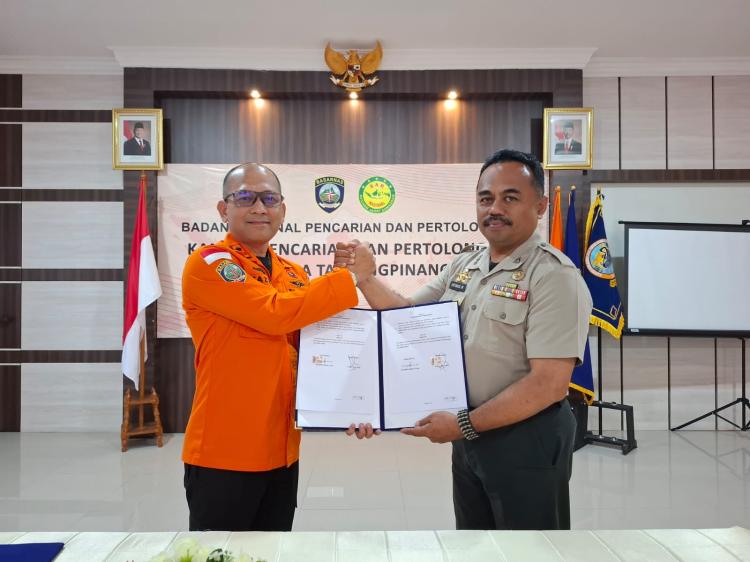 Basarnas Tanjungpinang dan BPBD Lingga Tandatangani Kerja Sama untuk Tingkatkan Operasi Pencarian dan Pertolongan