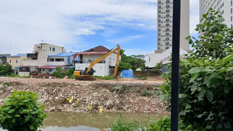 Warga Resah Sungai Baloi Indah Ditimbun, Li Khai Bantah Tuduhan: "Ini untuk Jalan Inspeksi"
